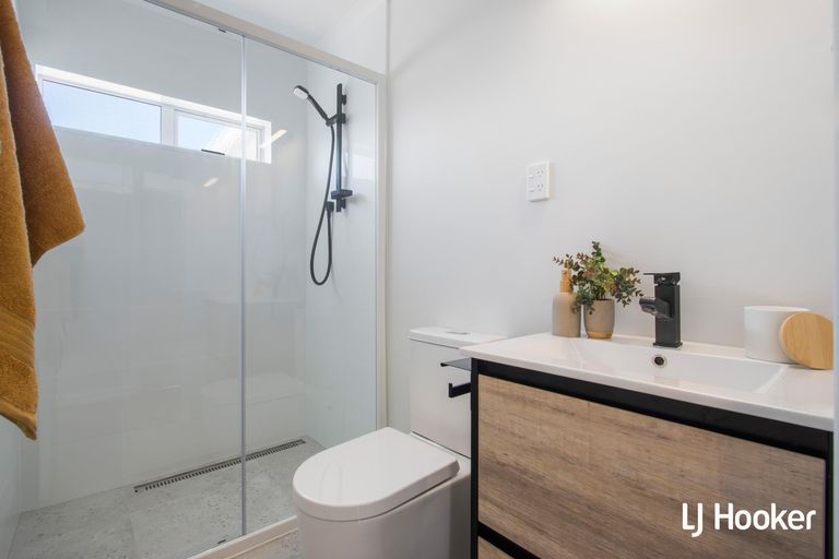 Photo of property in 8 Scarborough Road, Waihi Beach, 3611