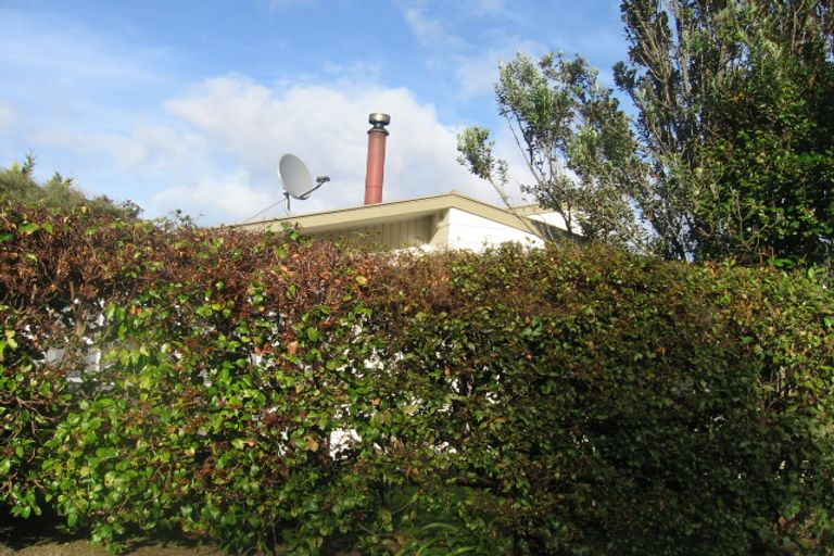 Photo of property in 12 Venus Place, Whitby, Porirua, 5024