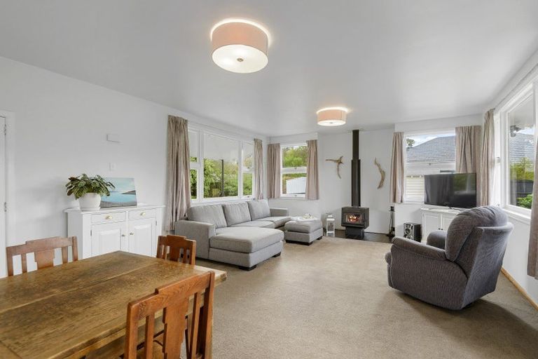 Photo of property in 5 Thomas Street, Kirwee, Darfield, 7571