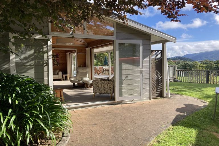 Photo of property in 31 Annan Grove, Papakowhai, Porirua, 5024