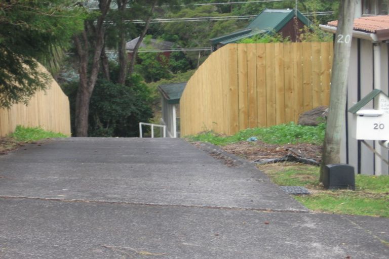 Photo of property in 20 Hiwihau Place, Glenfield, Auckland, 0629