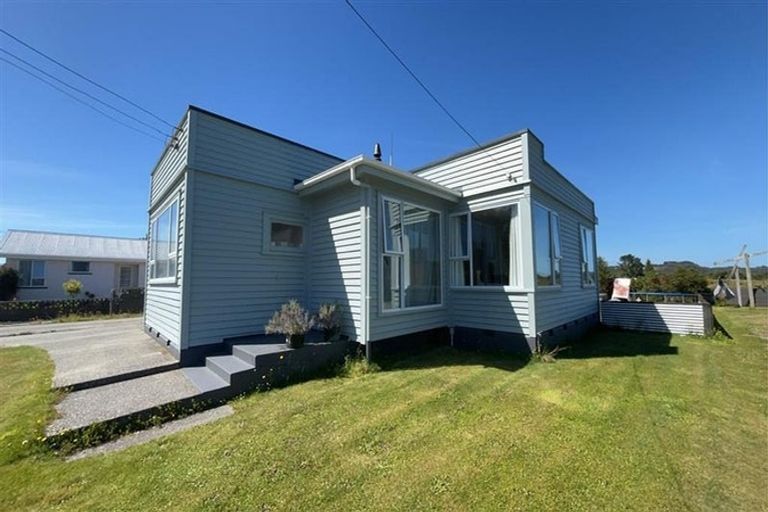 Photo of property in 62 Kaniere Road, Hokitika, 7811