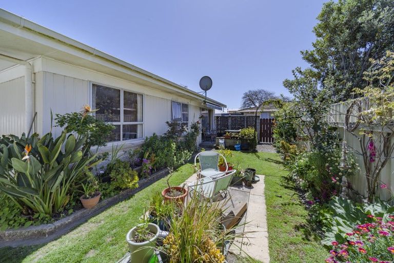 Photo of property in 2/165 Nelson Crescent, Napier South, Napier, 4110