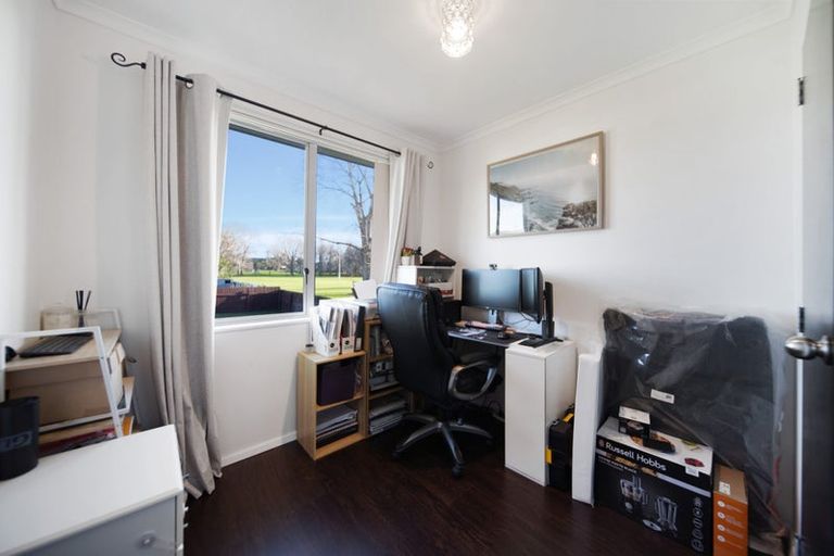 Photo of property in 34a Cramond Drive, Mangere East, Auckland, 2024