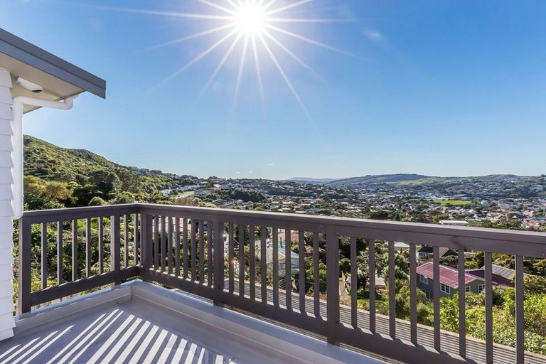 Photo of property in 7d Marjory Close, Broadmeadows, Wellington, 6035