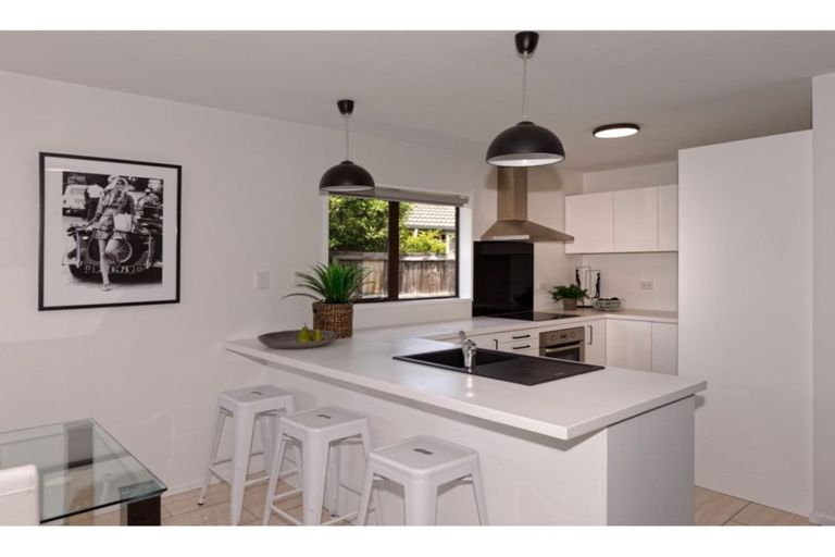 Photo of property in 36 Kirsten Place, Parklands, Christchurch, 8083