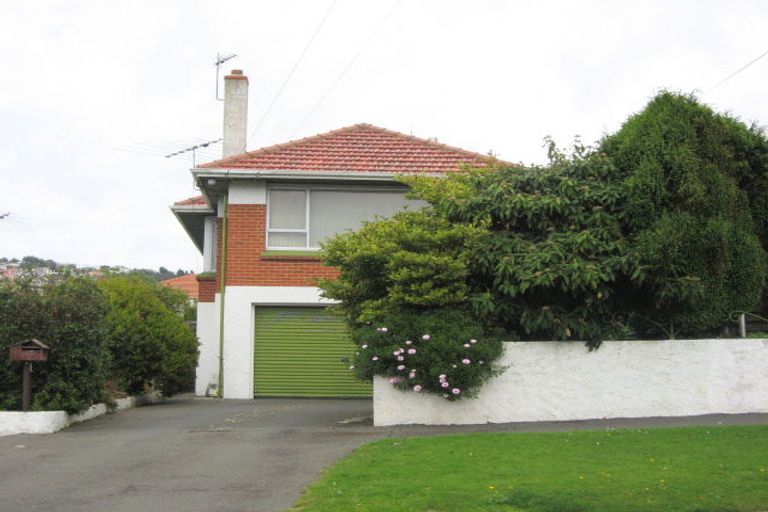 Photo of property in 11 Lisburn Avenue, Caversham, Dunedin, 9012