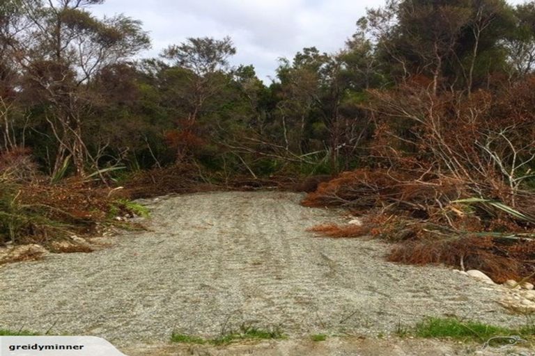 Photo of property in 10 Union Street, Kumara, 7832