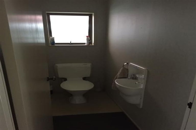 Photo of property in 356b Devonport Road, Tauranga South, Tauranga, 3112