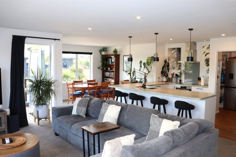 Photo of property in 9 Grove Avenue, Weston, Oamaru, 9401