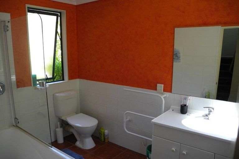 Photo of property in 51 Paremata Street, Atawhai, Nelson, 7010