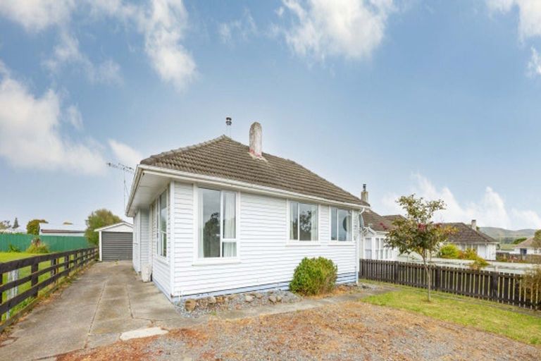 Photo of property in 7 Mccarthy Terrace, Waipukurau, 4200
