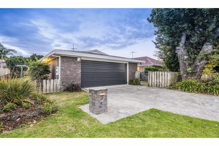 Photo of property in 1/23 Opaheke Road, Papakura, 2110