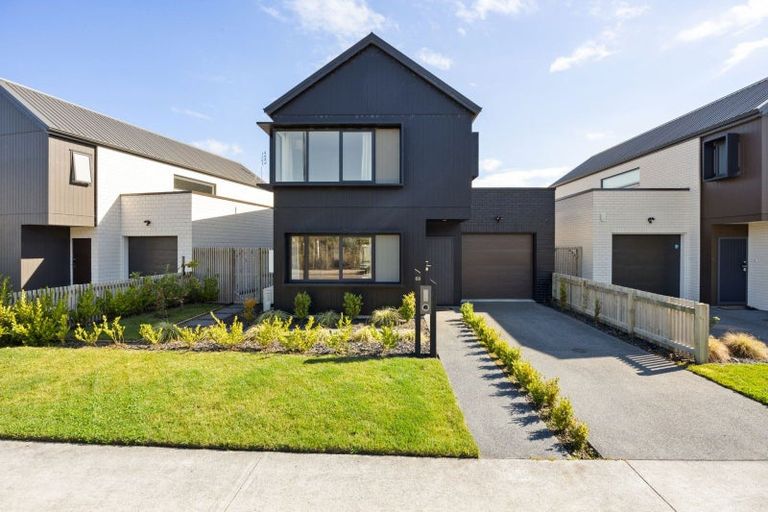 Photo of property in 69 Waireka Road, Rototuna North, Hamilton, 3210