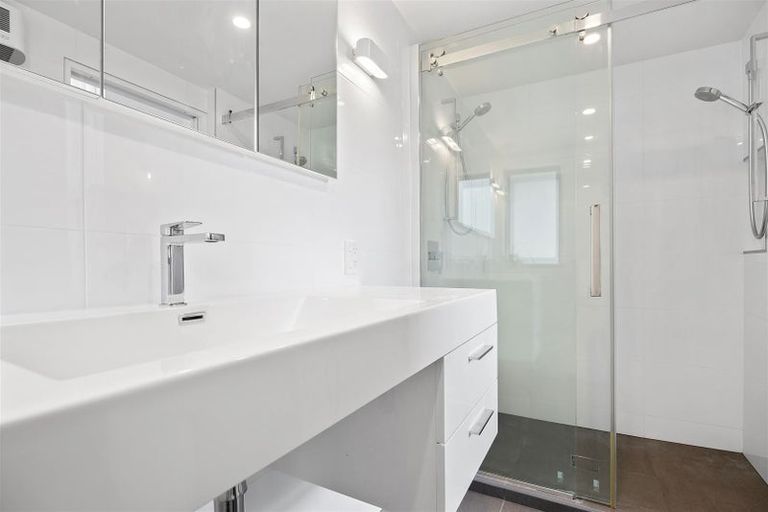 Photo of property in 36 Penruddock Rise, Westmorland, Christchurch, 8025