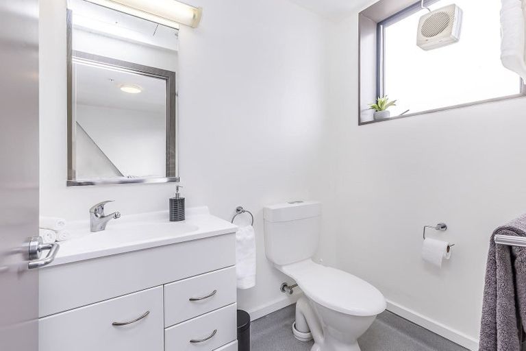 Photo of property in Southern Cross Apartments, 611/35 Abel Smith Street, Te Aro, Wellington, 6011