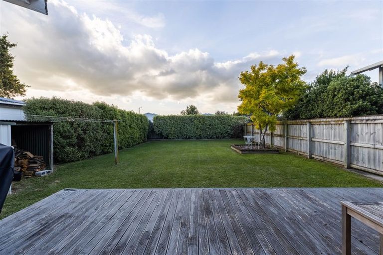 Photo of property in 54 Matipo Street, Takaro, Palmerston North, 4410