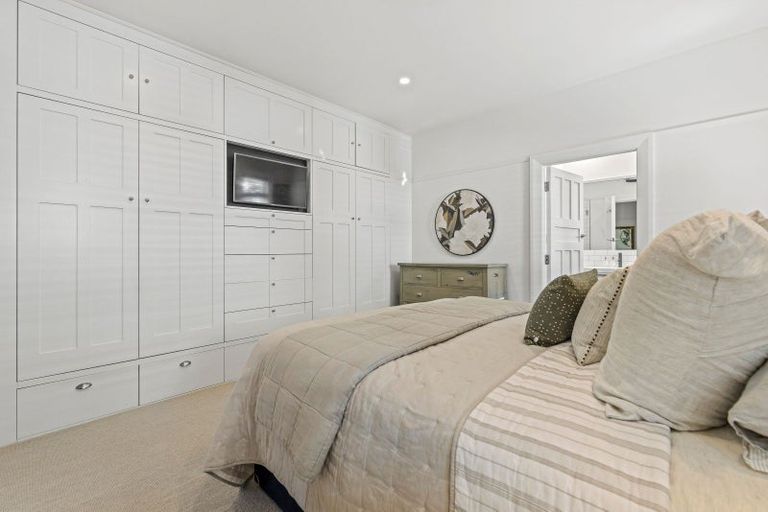 Photo of property in 62 Bretts Road, St Albans, Christchurch, 8052