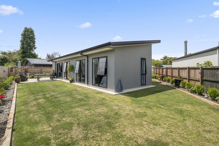 Photo of property in 10a Darroch Street, Fairy Springs, Rotorua, 3015