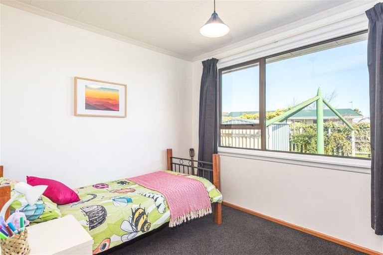 Photo of property in 17 Clydesdale Street, Woolston, Christchurch, 8062