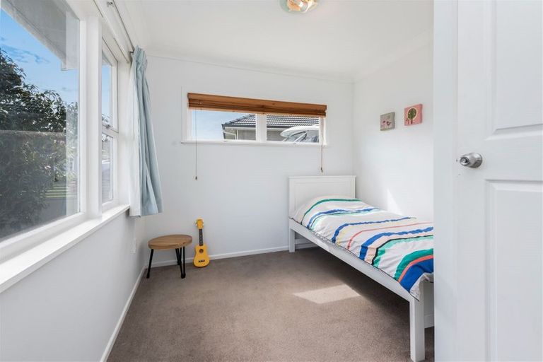 Photo of property in 80 Alexander Street, Cockle Bay, Auckland, 2014