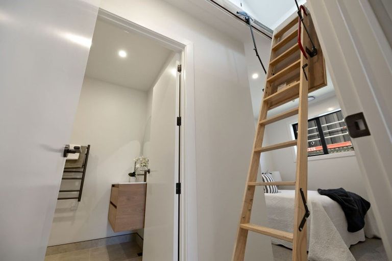 Photo of property in 24 Taurus Lane, Jacks Point, 9371