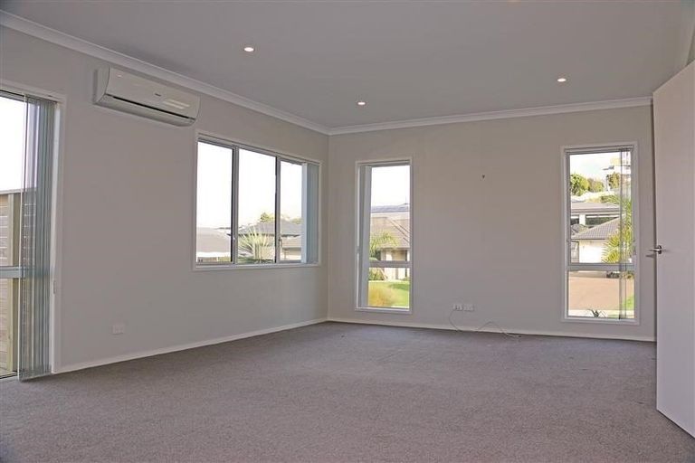 Photo of property in 6 Hapuka Close, Snells Beach, 0920