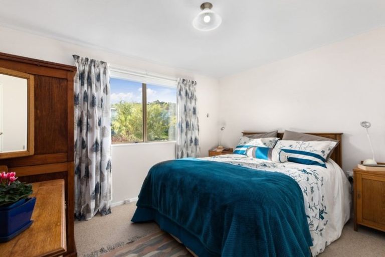 Photo of property in 3 Waipounamu Drive, Kelson, Lower Hutt, 5010