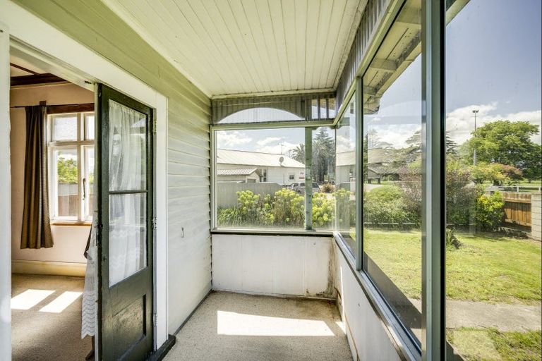 Photo of property in 21 Herbert Street, Waipukurau, 4200