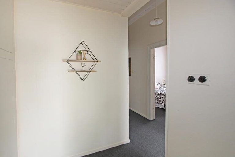 Photo of property in 163 Ravensbourne Road, Ravensbourne, Dunedin, 9022