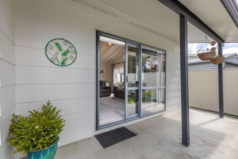 Photo of property in 2/832 Cook Place, Raureka, Hastings, 4120