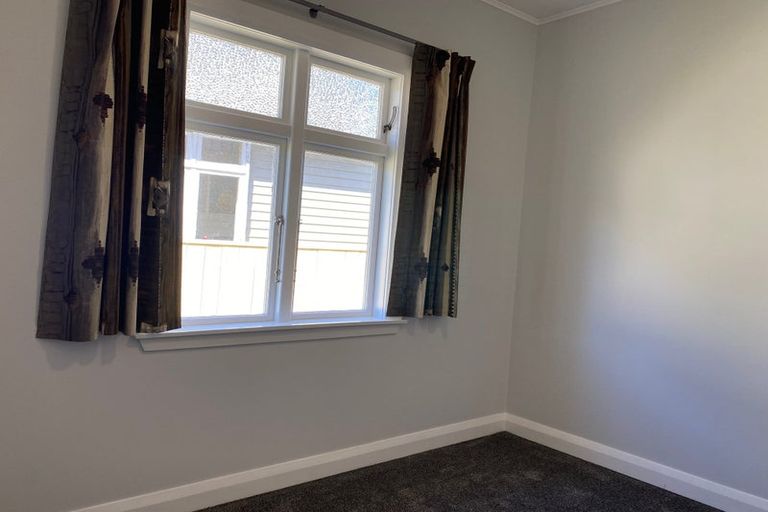 Photo of property in 110 Knights Road, Hutt Central, Lower Hutt, 5010