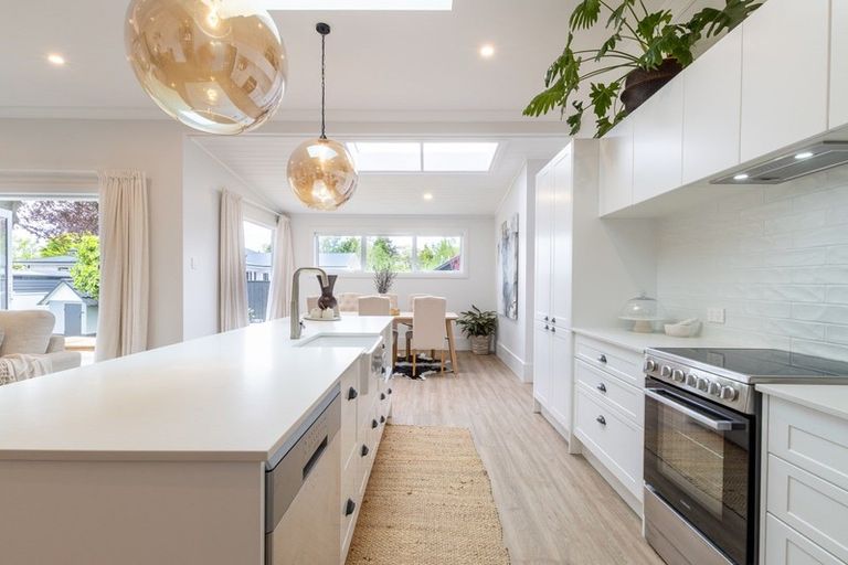 Photo of property in 46c Hamilton Road, Cambridge, 3434