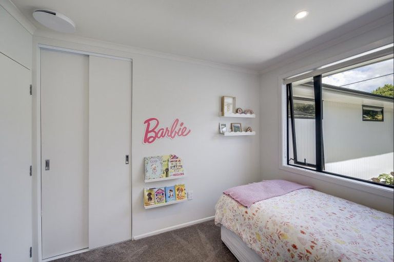 Photo of property in 23 Golding Road, Taradale, Napier, 4112