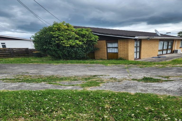 Photo of property in 23 Great South Road, Manurewa, Auckland, 2102