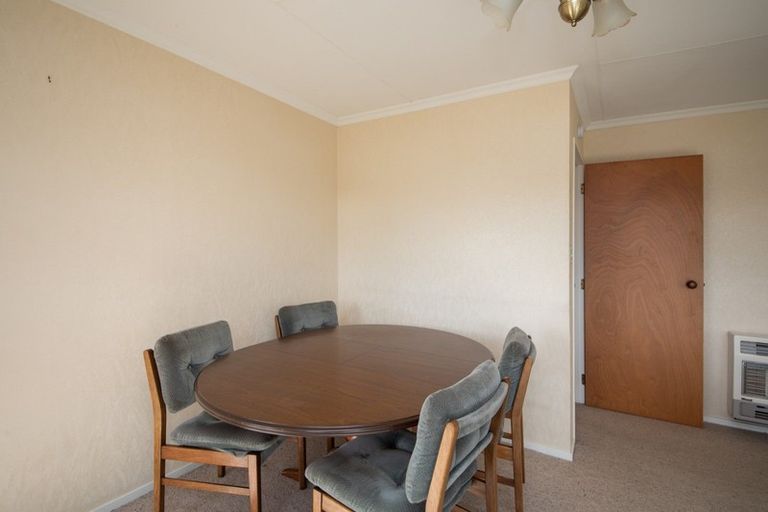 Photo of property in 90 Warwick Street, Feilding, 4702