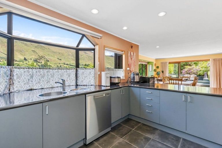 Photo of property in 23 Studholme Road, Wanaka, 9382