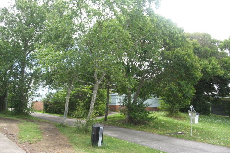 Photo of property in 17 Jupiter Street, Rosehill, Papakura, 2113