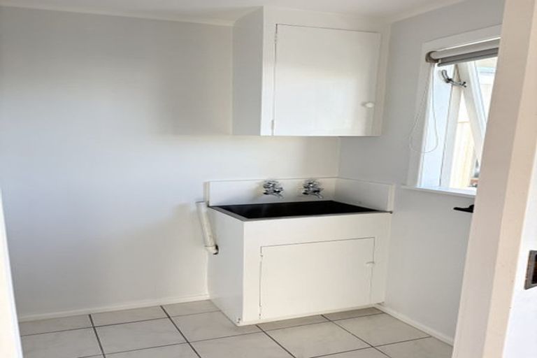 Photo of property in 509 Huia Street, Camberley, Hastings, 4120