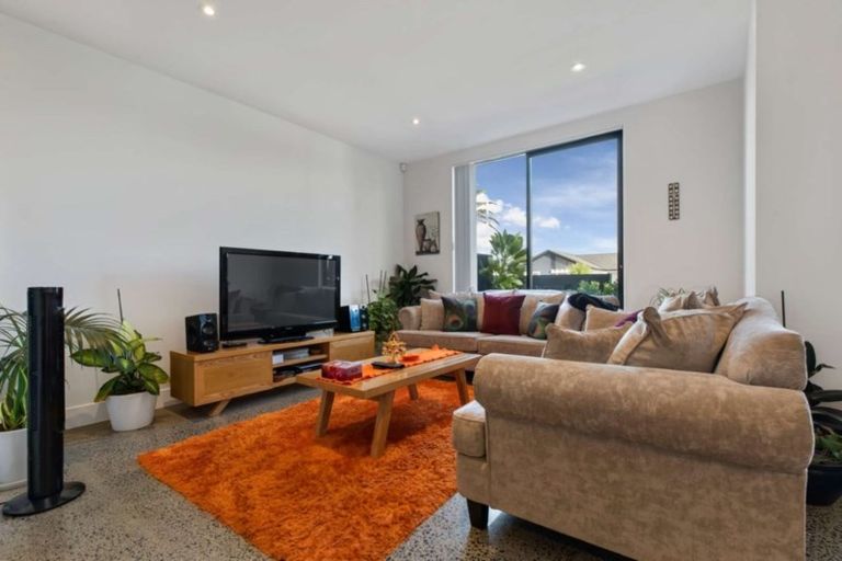 Photo of property in 105 Buckley Avenue, Hobsonville, Auckland, 0616