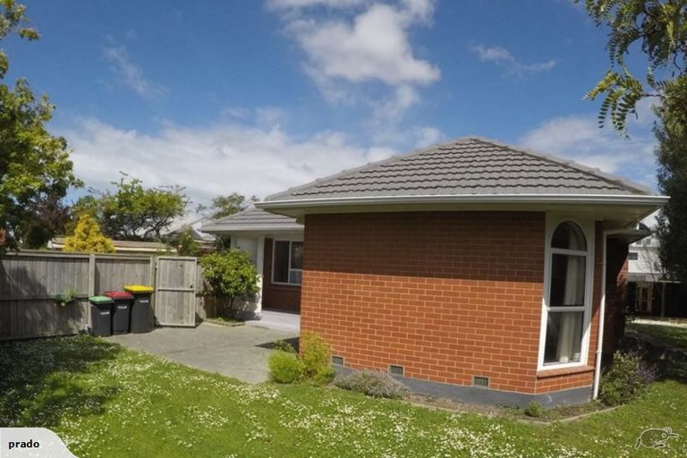 Photo of property in 12 Bradshaw Terrace, Riccarton, Christchurch, 8011