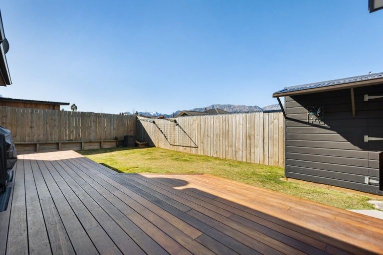 Photo of property in 13 Teal Place, Lake Hawea, Wanaka, 9382