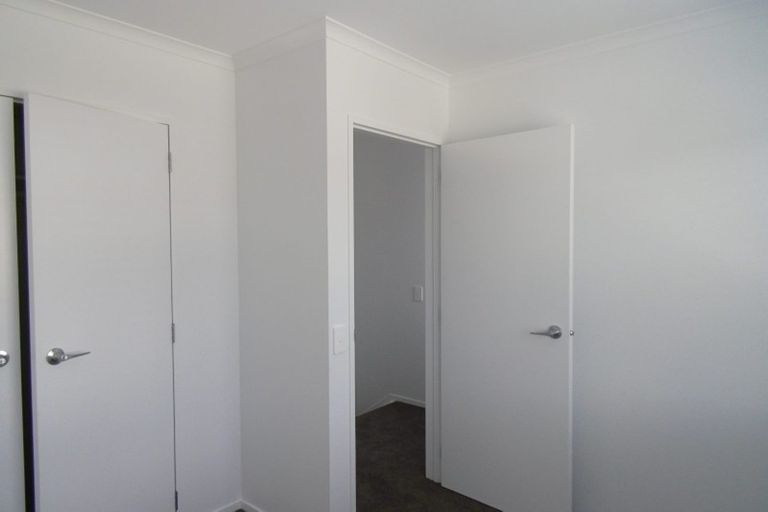 Photo of property in 7 Forbes Mccammon Drive, Swanson, Auckland, 0614