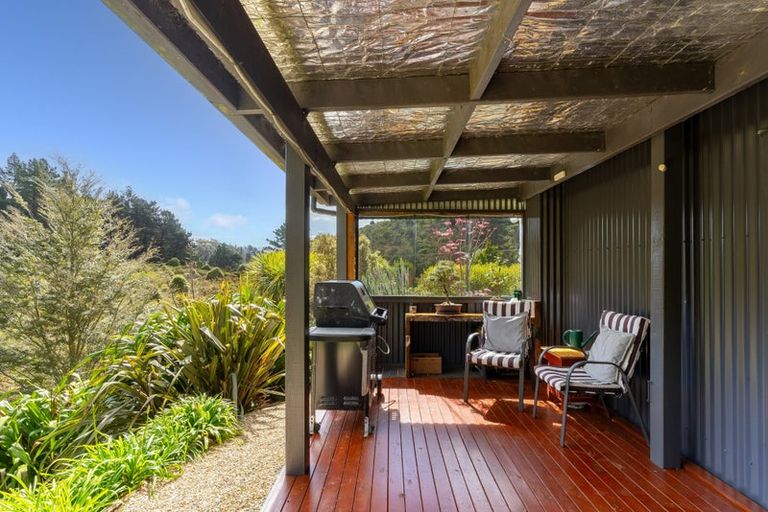 Photo of property in 102 Boons Valley Road, Waikawa, Picton, 7220