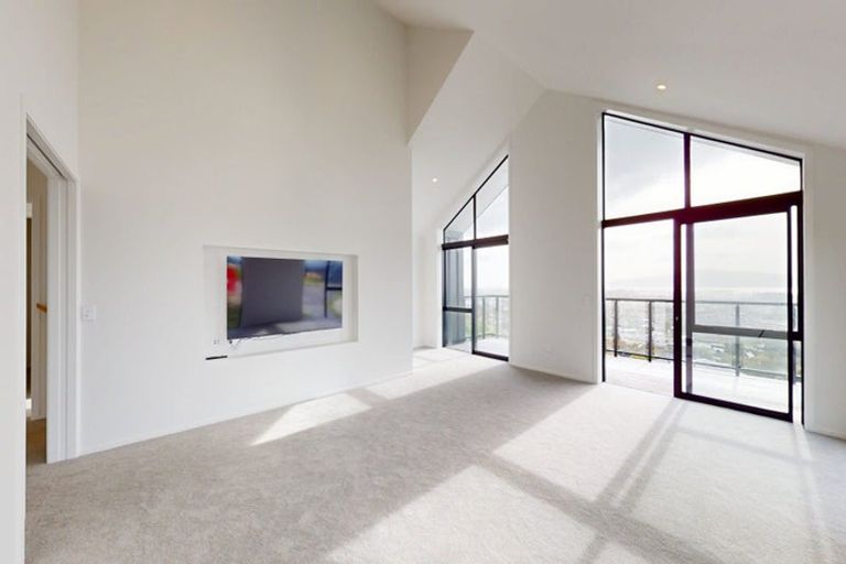 Photo of property in 79 Kotare Street, Waikanae, 5036