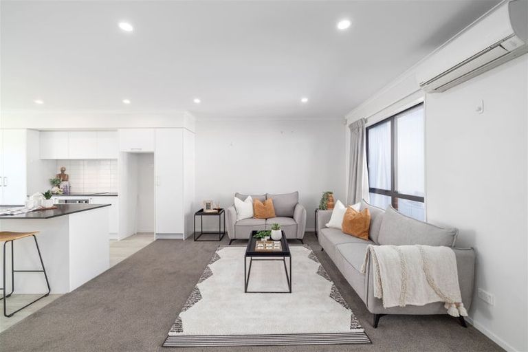 Photo of property in 14 Brian Keogh Lane, Wigram, Christchurch, 8025