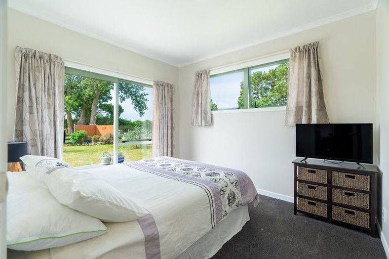 Photo of property in 2352 River Road, Horsham Downs, Hamilton, 3281