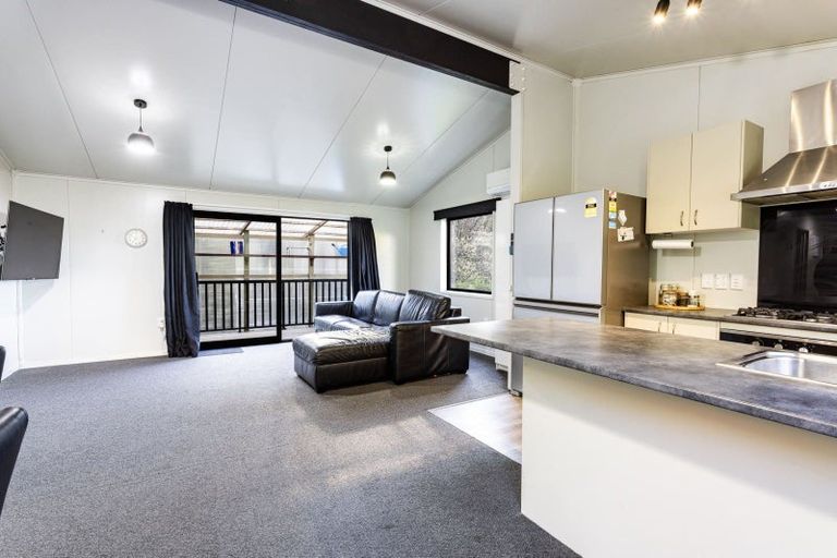 Photo of property in 79 Glen Road, The Glen, Dunedin, 9011