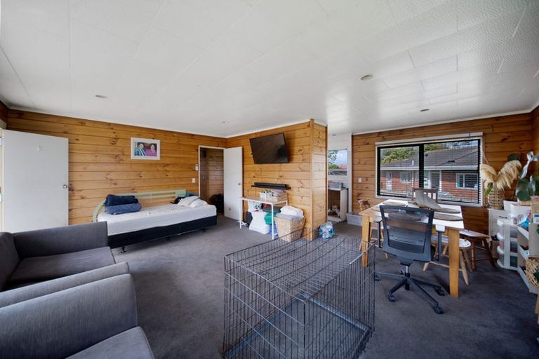 Photo of property in 80 Cottingham Crescent, Mangere East, Auckland, 2024