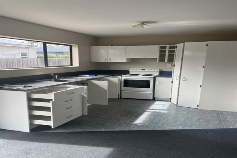 Photo of property in 11/11a Euston Street, Riccarton, Christchurch, 8041